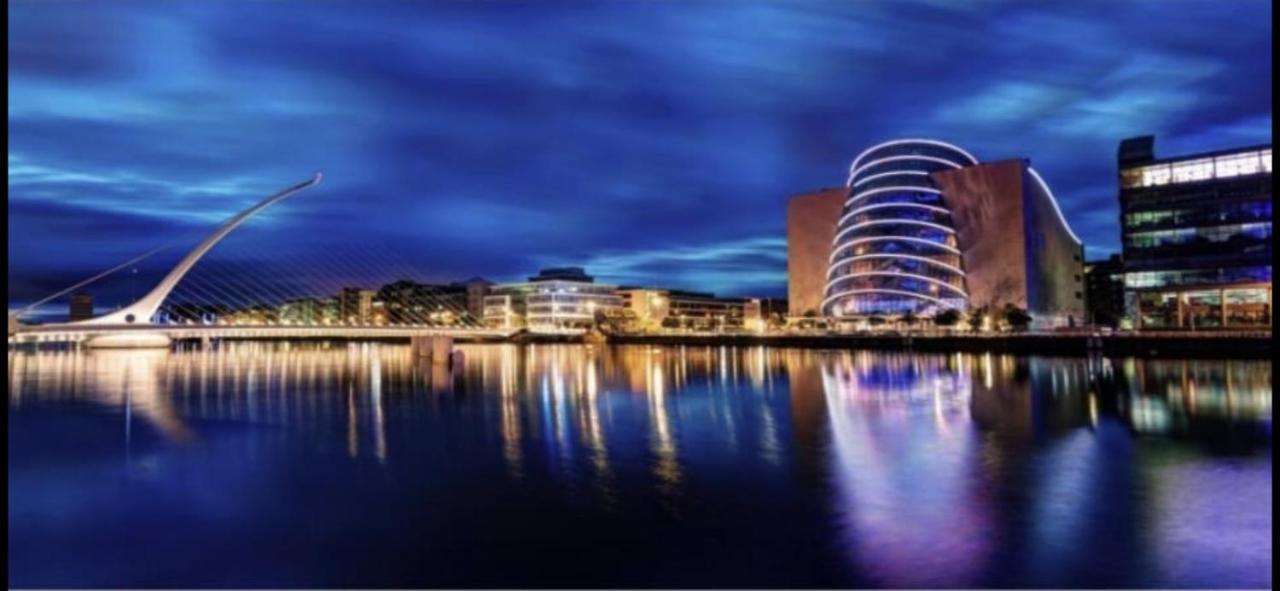 Modern Dublin City Centre Экстерьер фото
